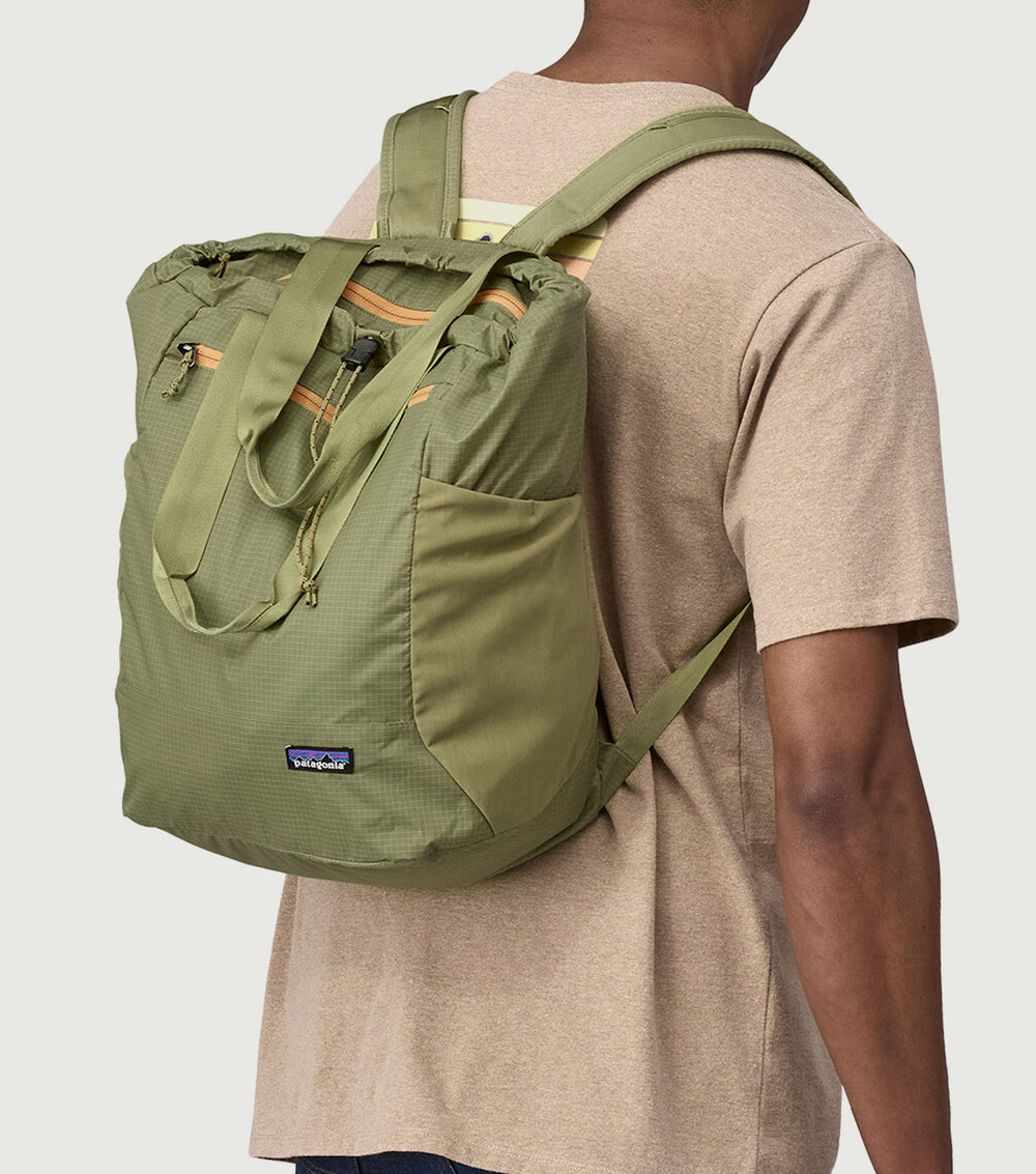 Ultralight Black Hole® Tote Pack Green - Patagonia