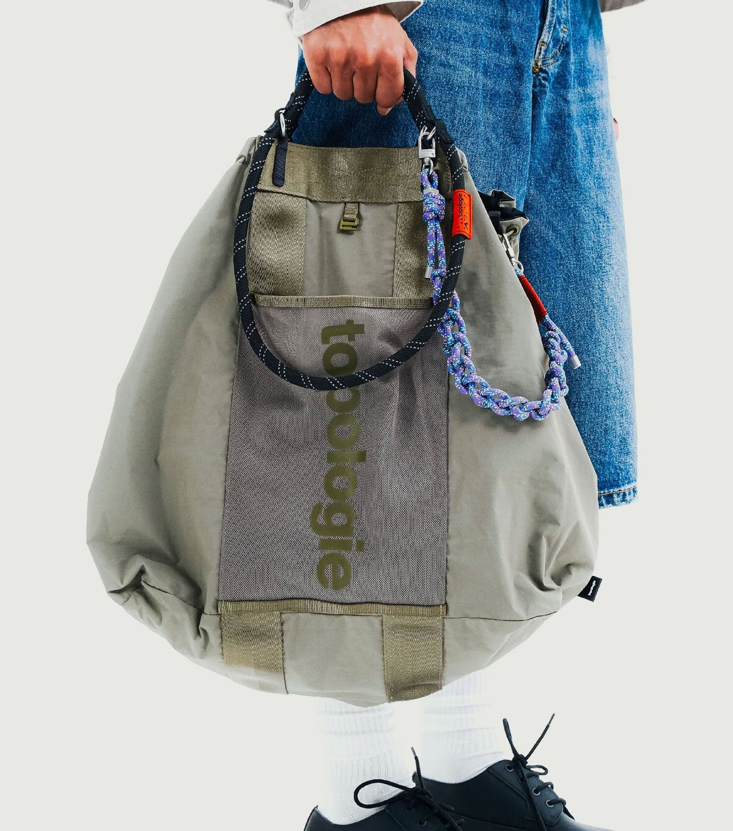 Summit Tote Large Black Tech – BLAW