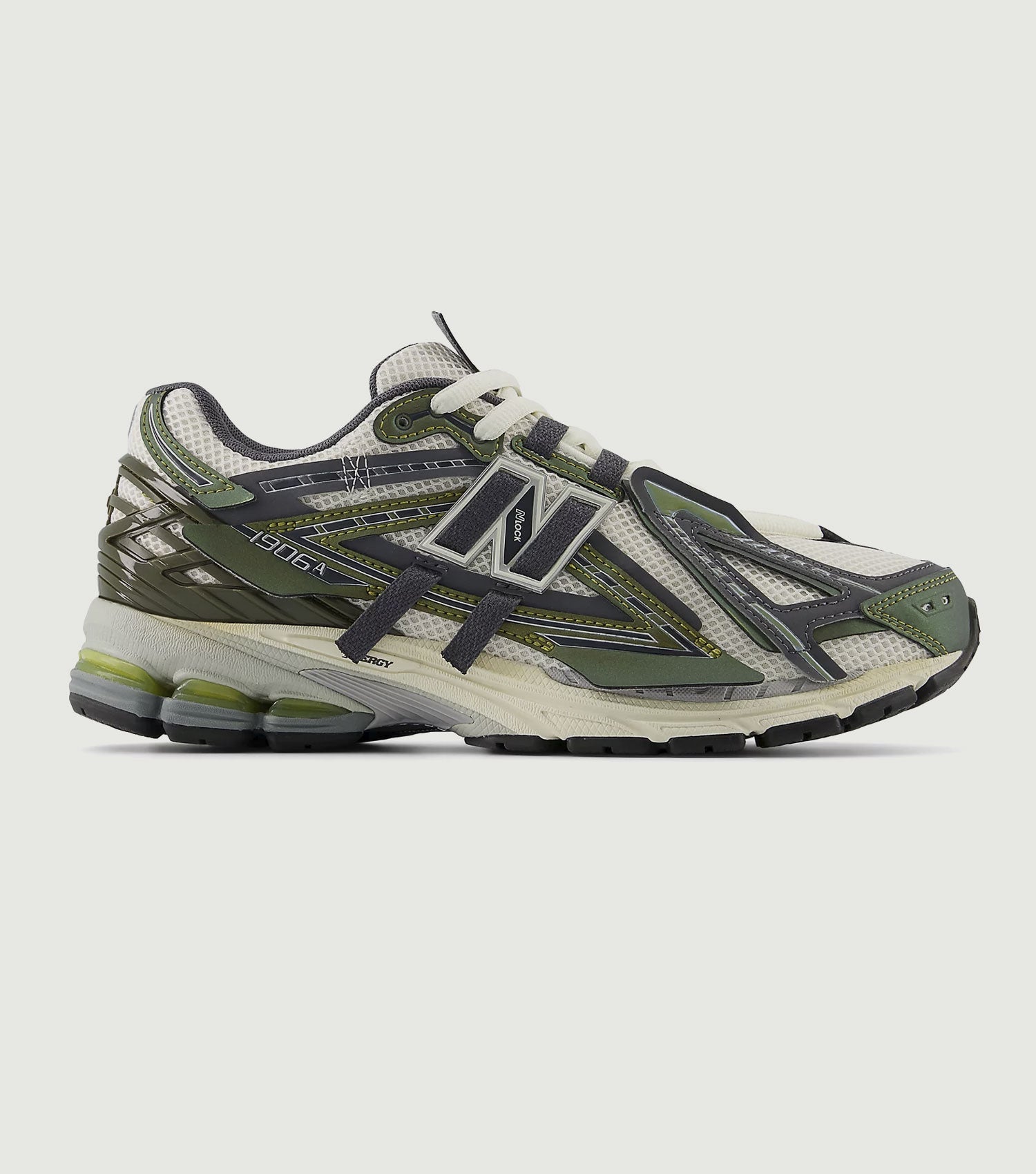 1906A Olive juice con sea salt y woodland - New Balance