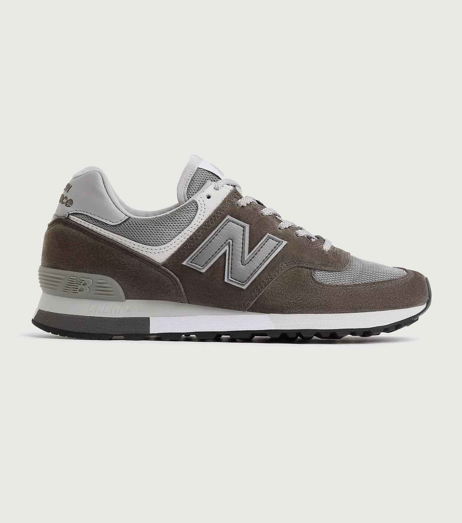 MADE in UK 576 Shoes Dark Grey - New Balance