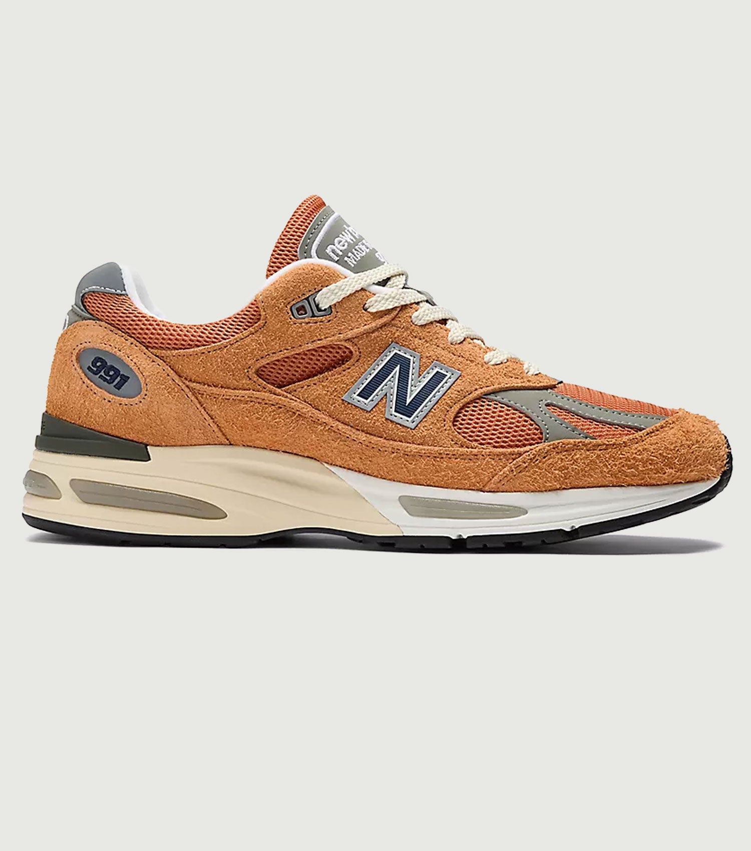 U991v2 Gold earth with Golden ochre & Moon mist - New Balance