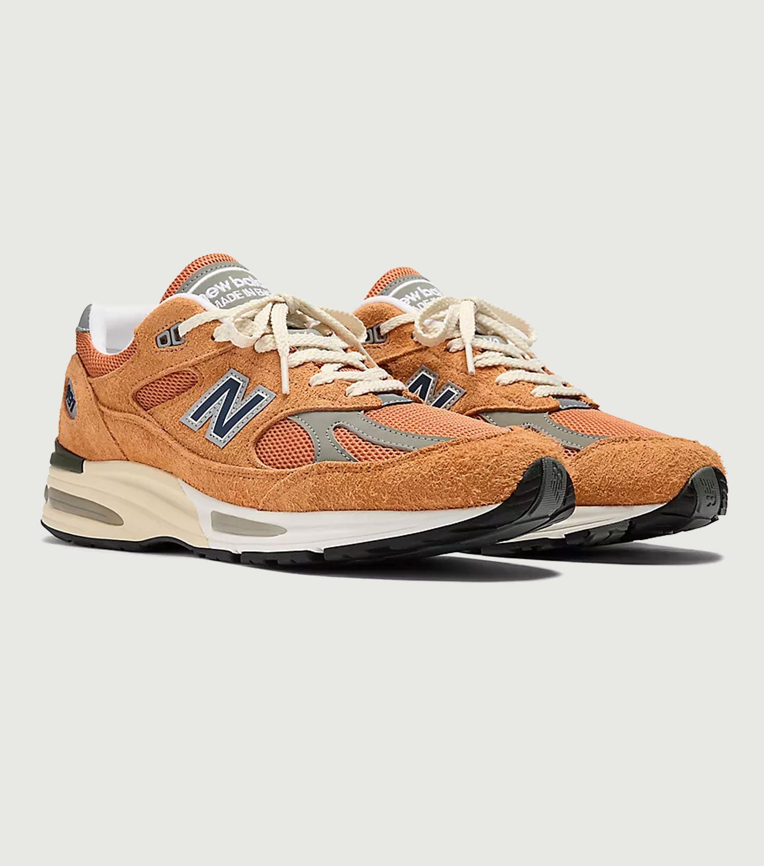 U991v2 Gold earth with Golden ochre & Moon mist - New Balance