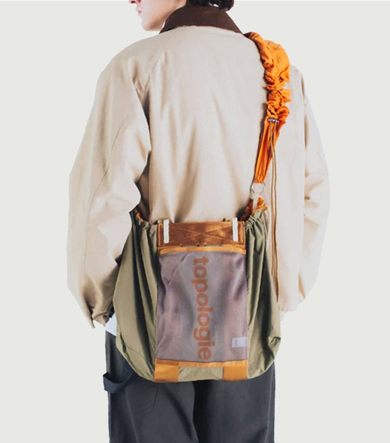 Summit Tote Large Burn Orange Needle Ripstop - Topologie