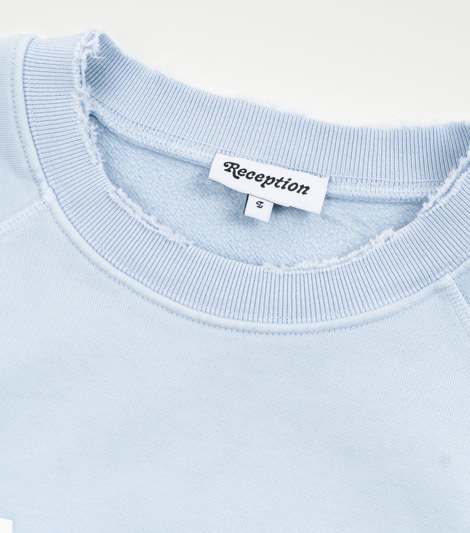 Rare Raglan Sweat Ice Blue - Reception