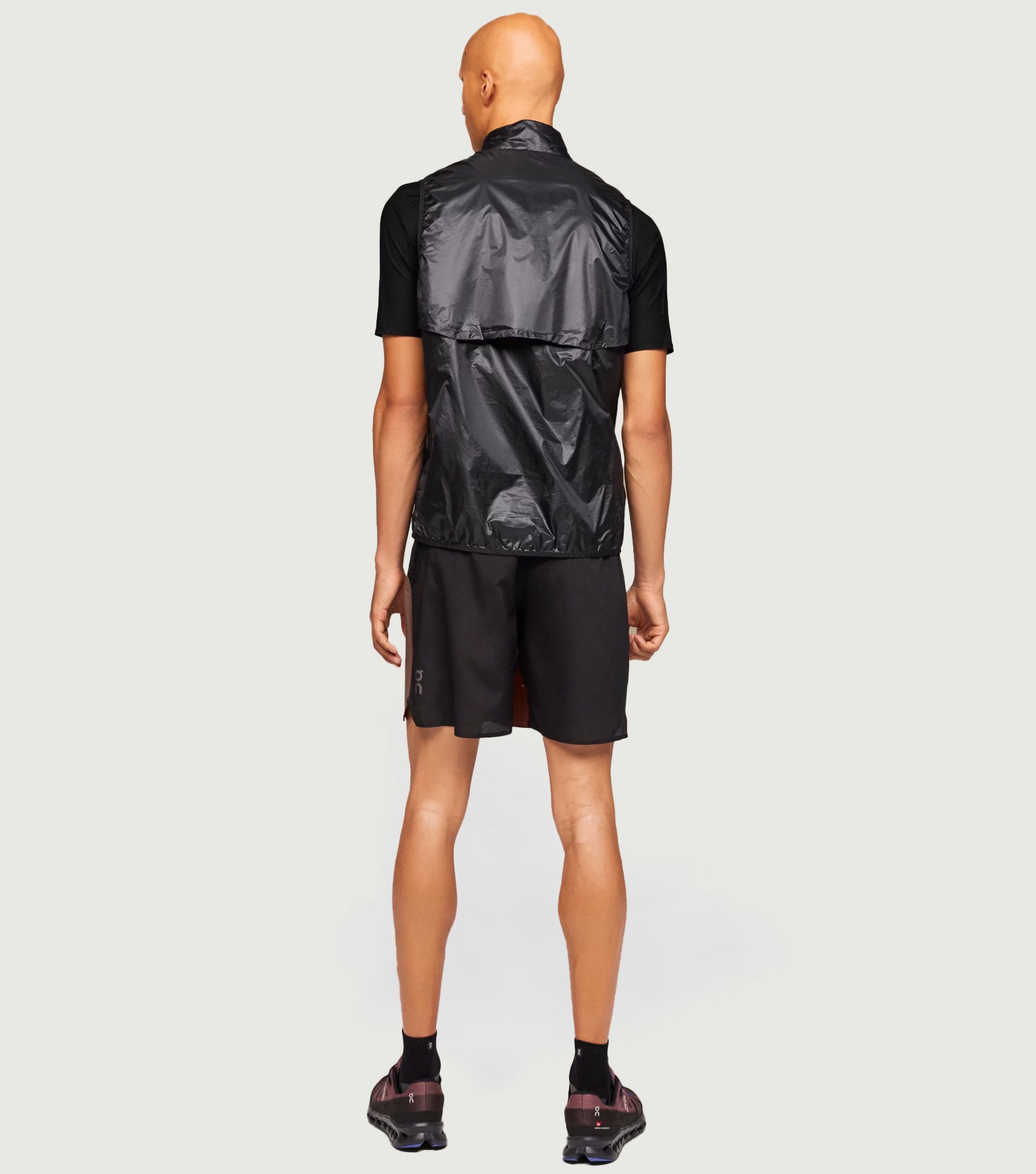 Weather Vest Men Black - On Running