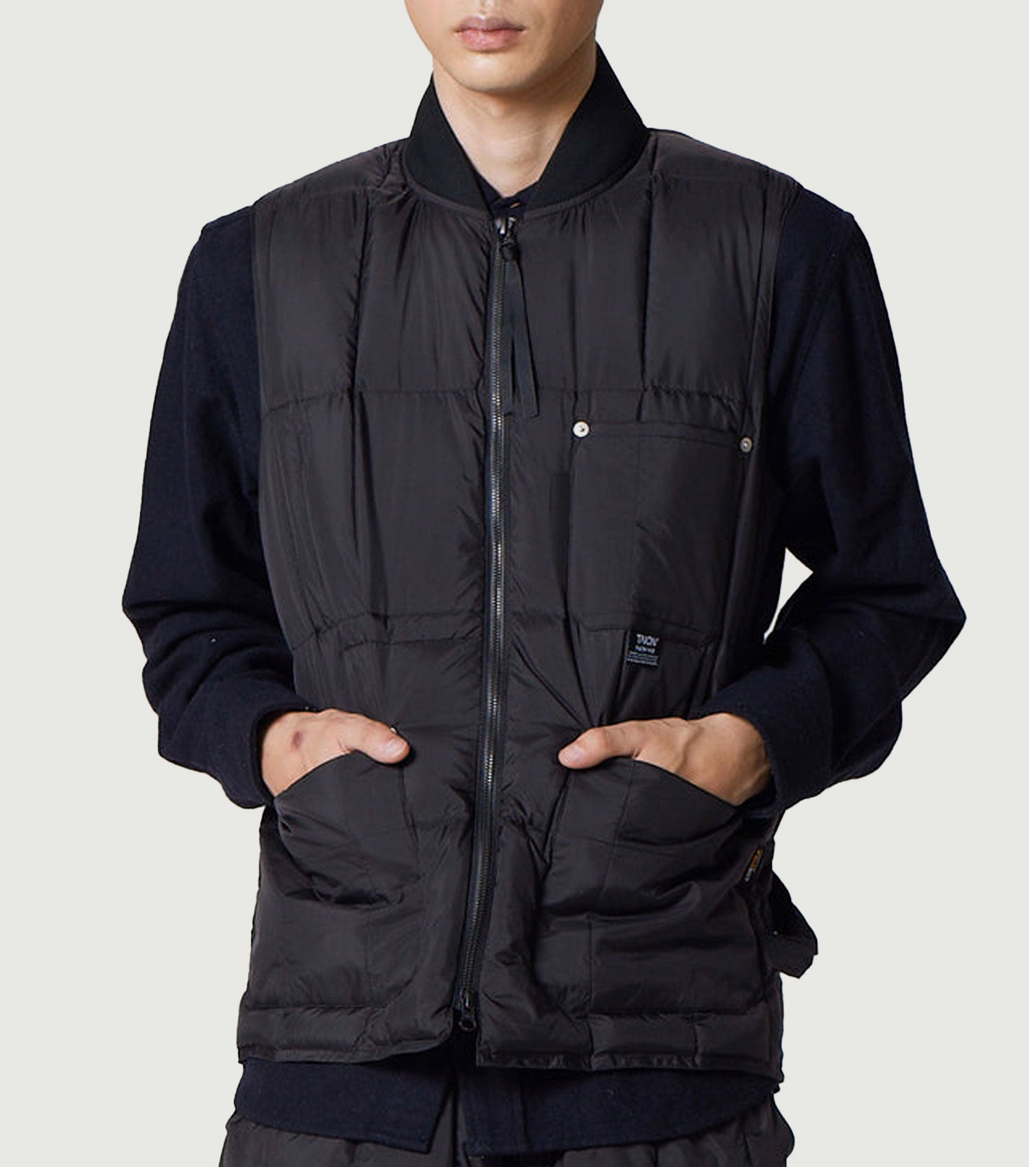 Work W-Zip Lib Down Vest Black - TAION