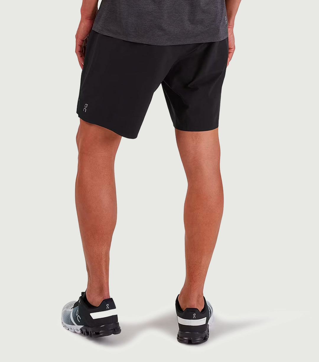 Hybrid Shorts Black - On Running
