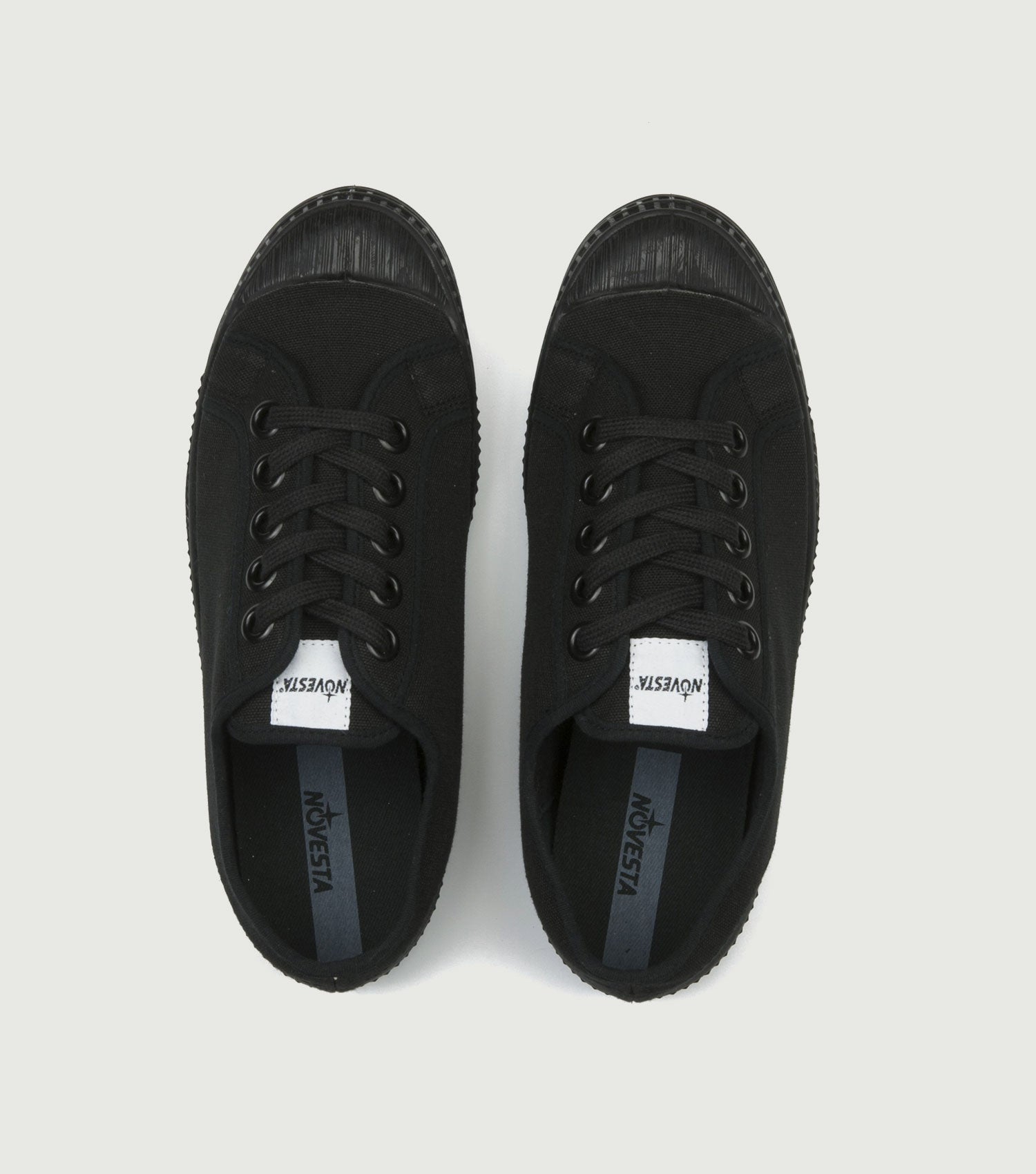 Star Master All Black - Novesta