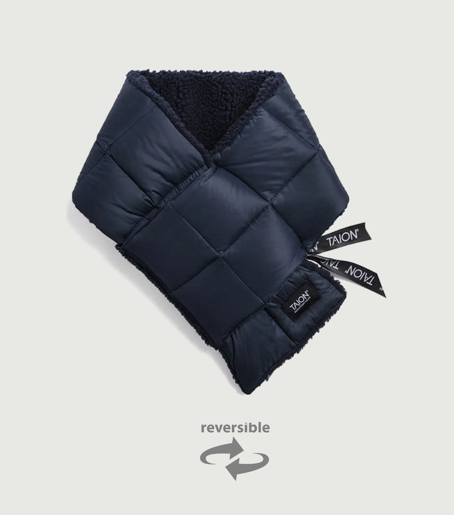 Mountain Down x Boa Muffler D.Navy - TAION