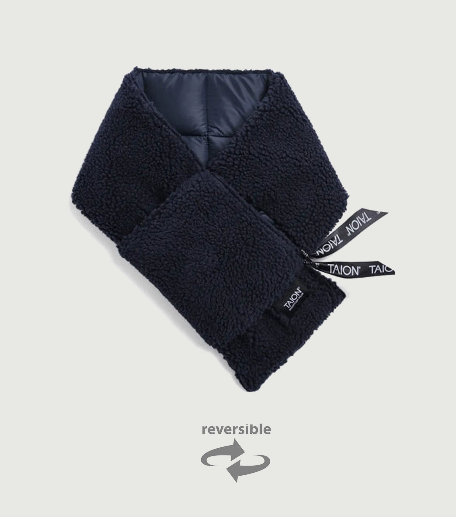 Mountain Down x Boa Muffler D.Navy - TAION