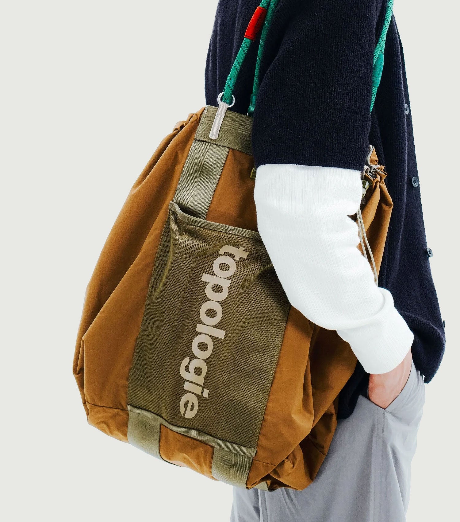 Summit Tote Large Moss Copper – BLAW