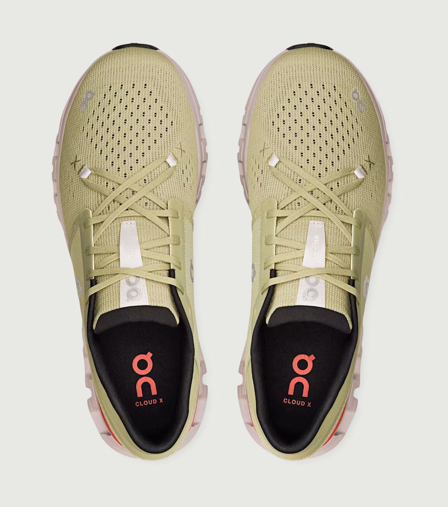 Cloud X4 Caper / Salmon - On Running