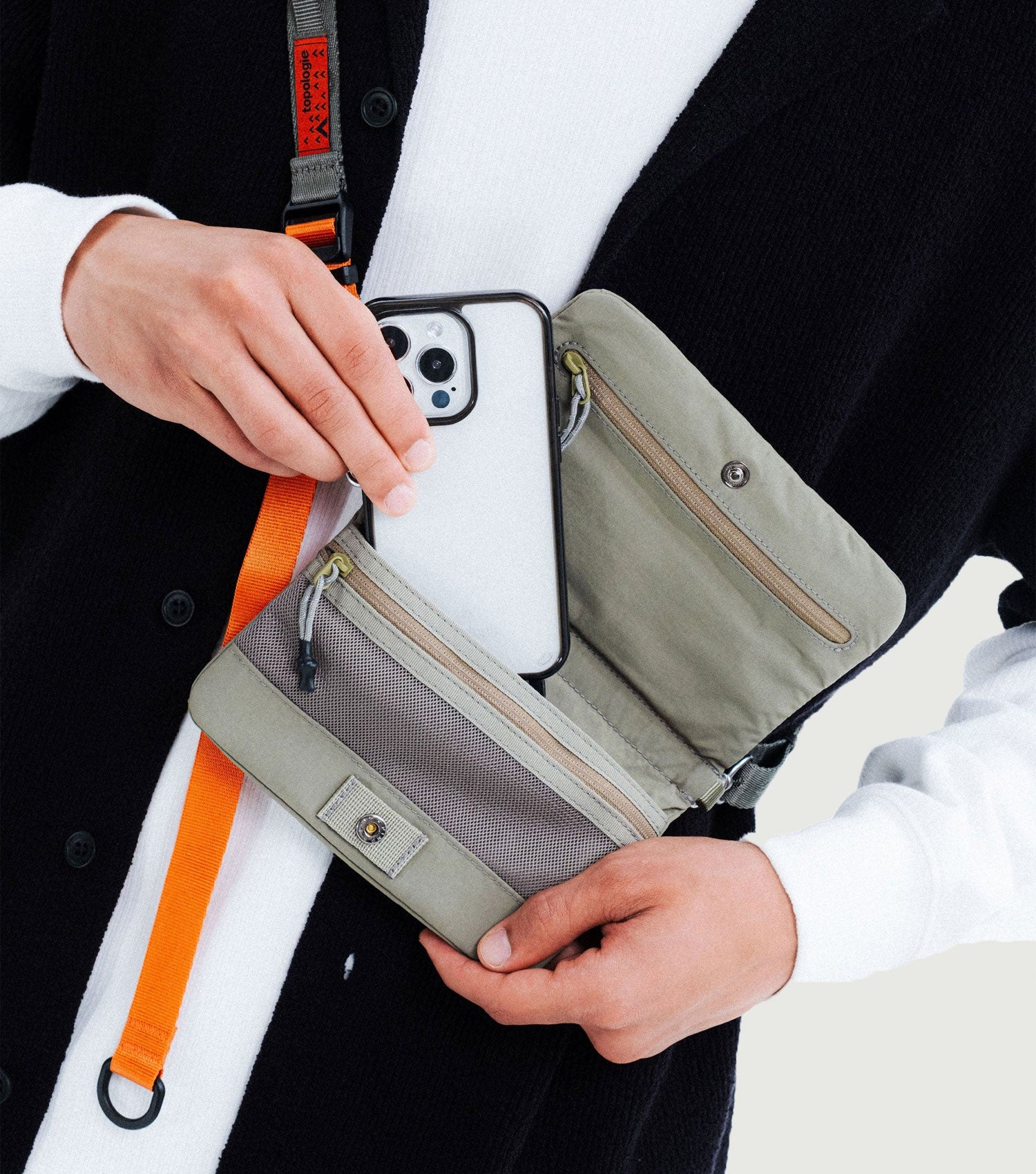 Phone Sacoche 90 Moss Papery - Topologie