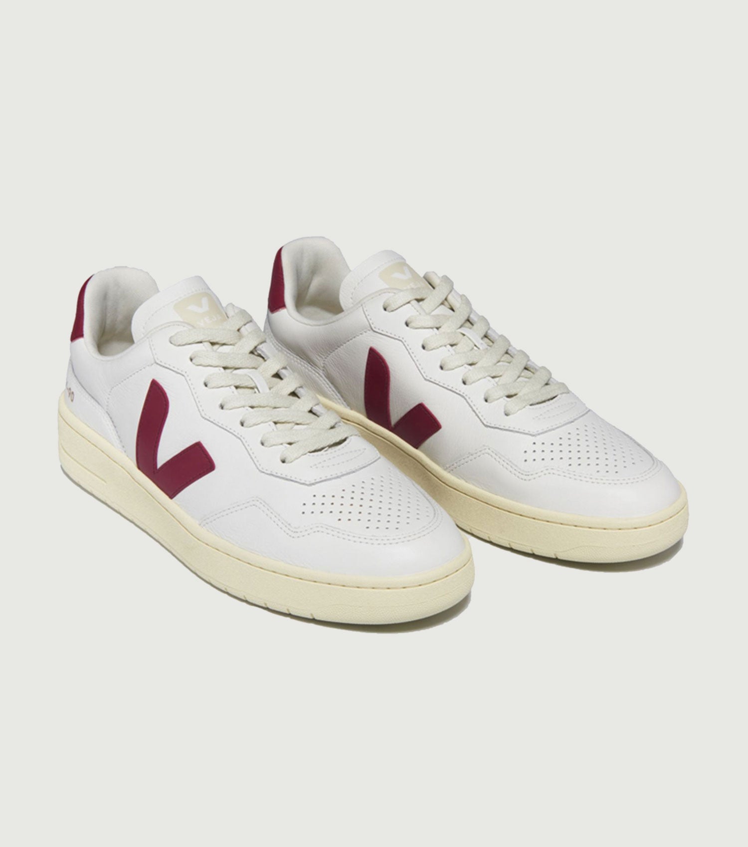 V-90 O.T. Leath Ex-White/Marsala - Veja
