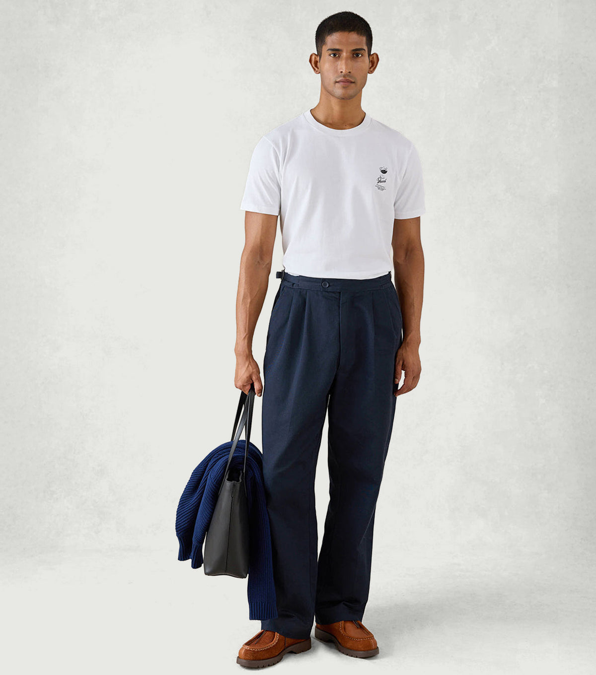 Norman Regular T Shirt White - Percival - Full look