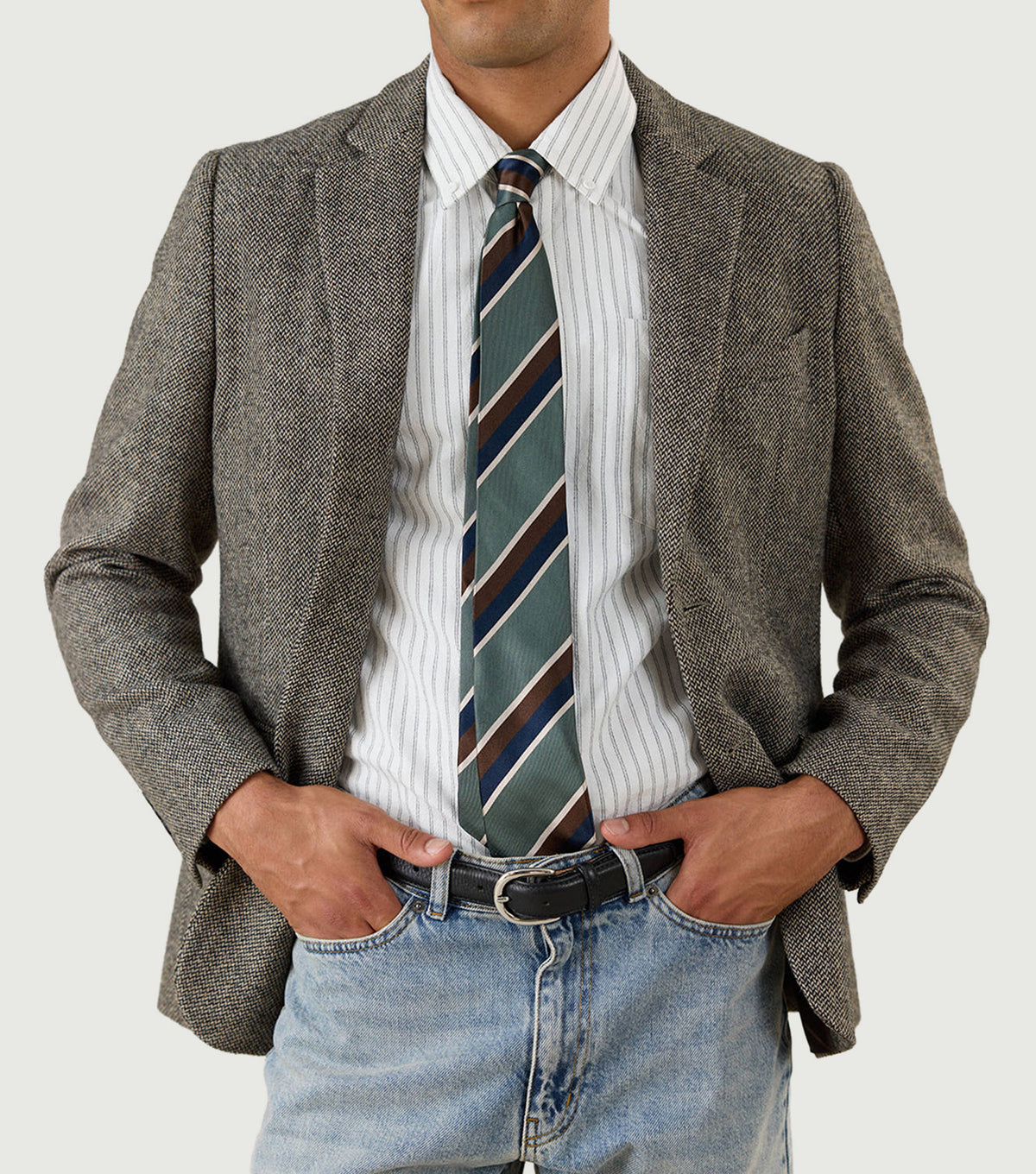 Tailored Blazer Birdseye Wool Grey - Percival - Front on model