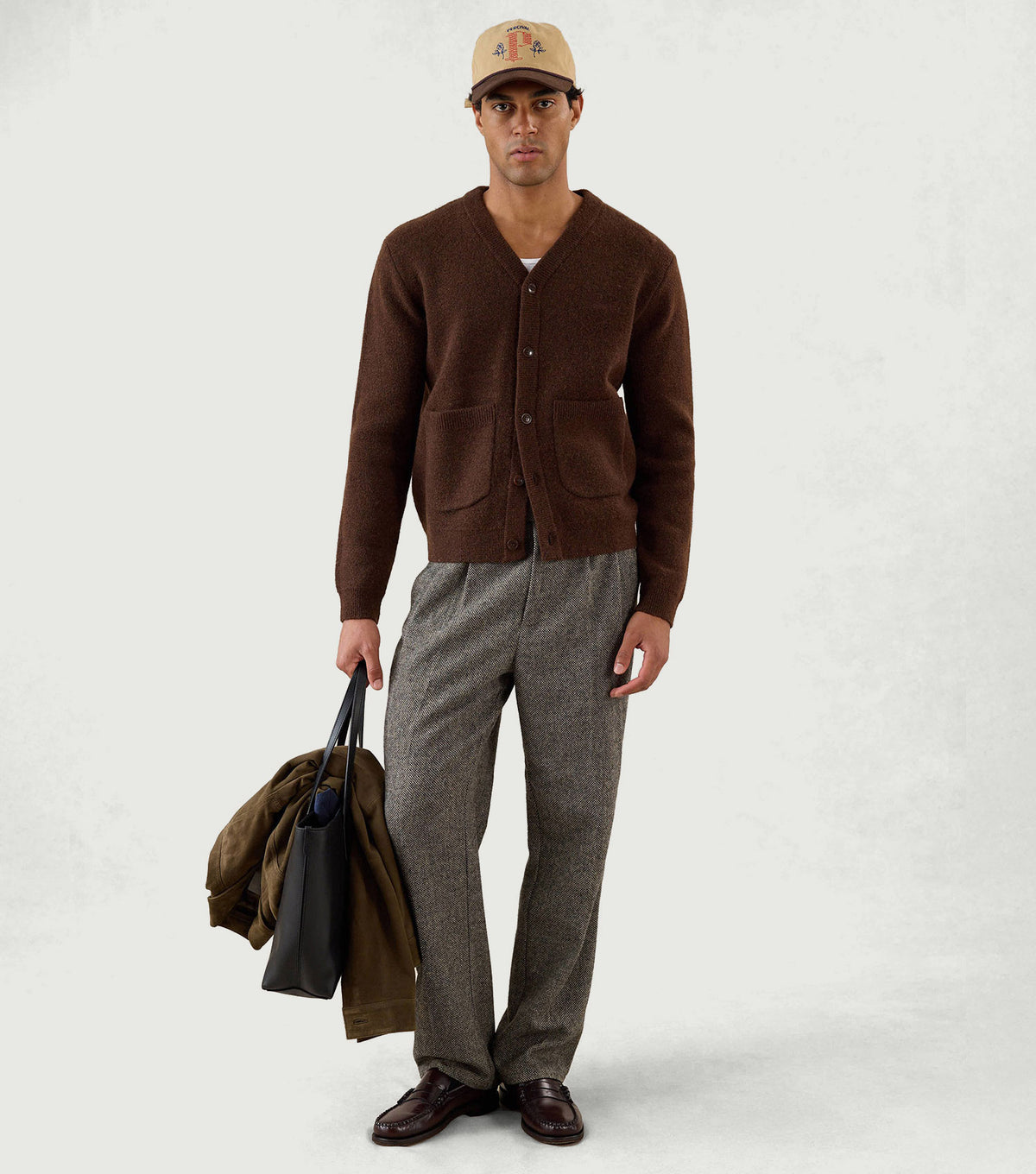 White Glove Boxy Cardigan Mohair Espresso - Percival - Full look