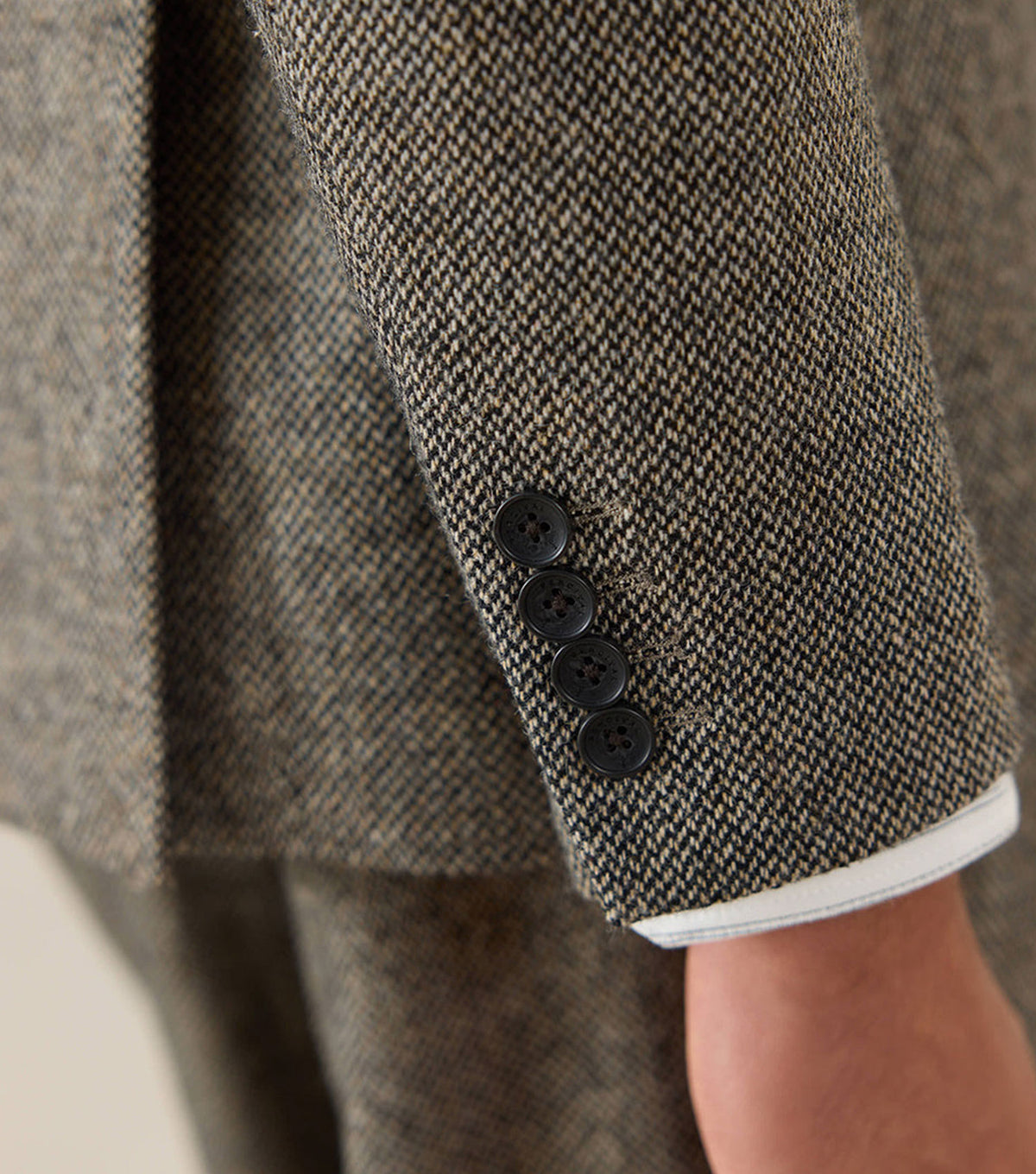 Tailored Blazer Birdseye Wool Grey - Percival - Cuff detail