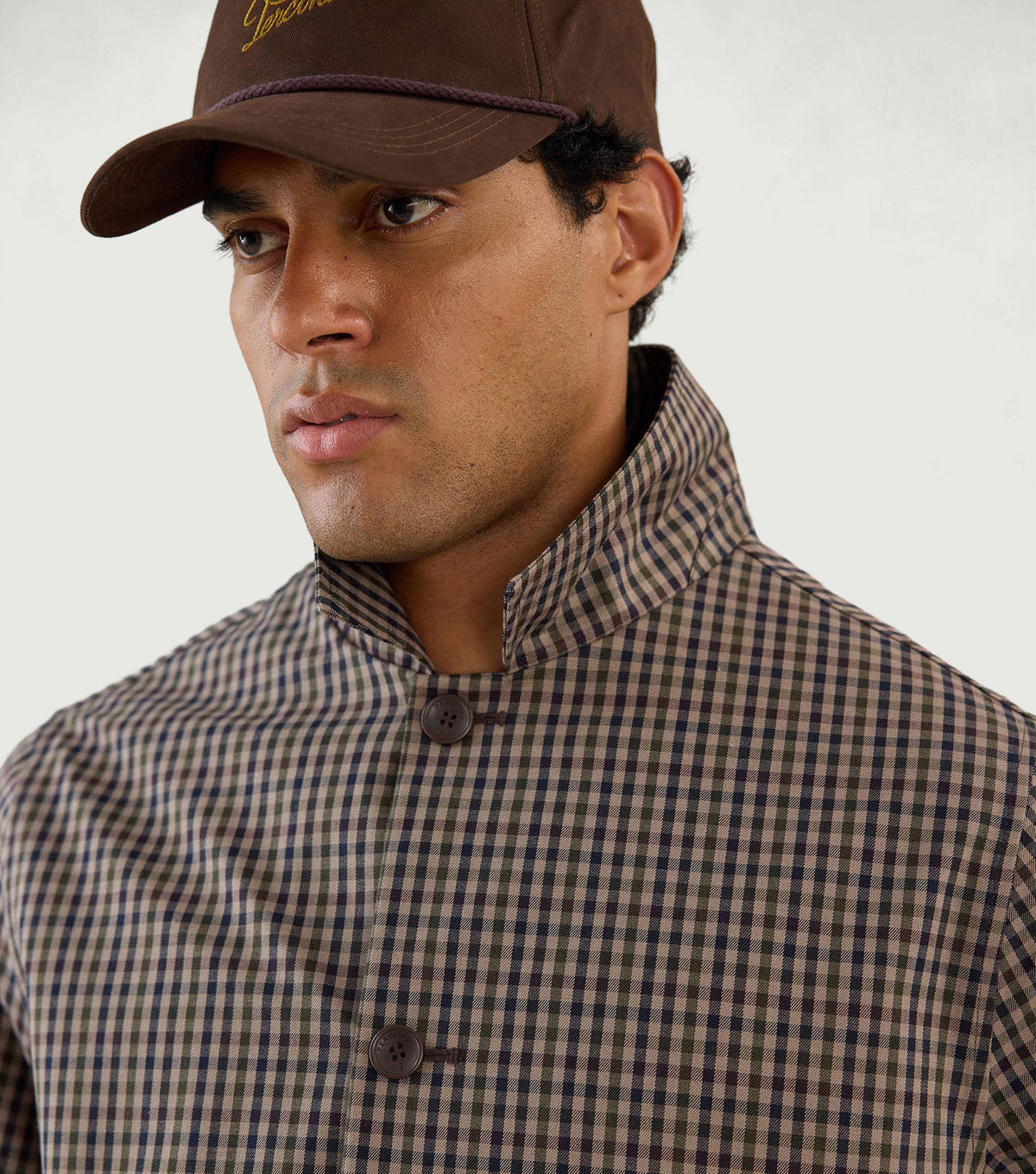 Sherlock Short Trench Coat Waterproof Watcher Check - Percival - Collar on model
